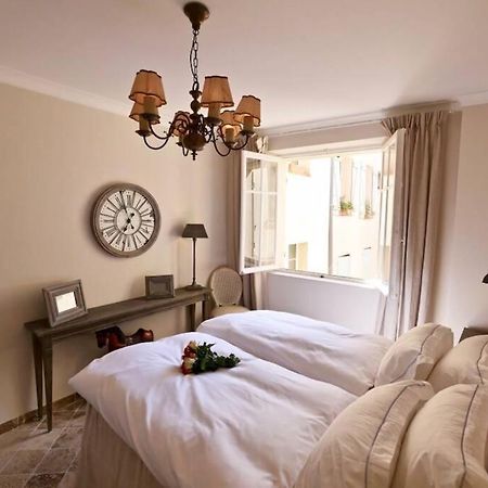 Bord De Mer - Ac, Wifi, Chic, Sea View, Beach 2 Minutes Walk Антиб Екстериор снимка